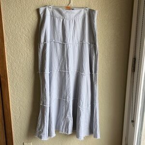 Cabi 💯% linen dove grey maxi skirt